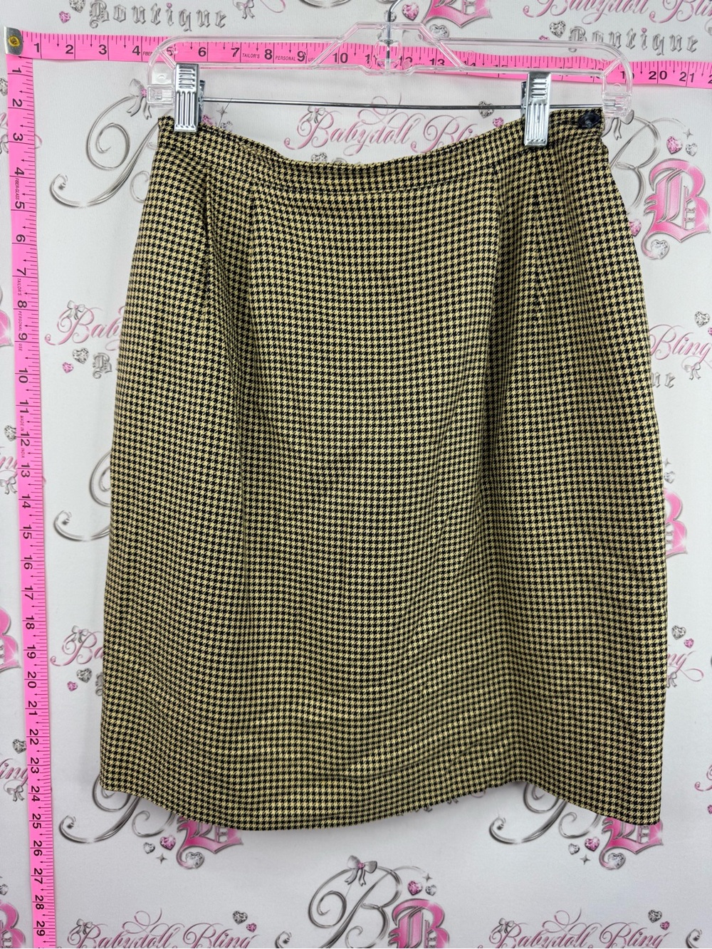 Jones New York skirt houndstooth Black and Tan Houndstooth A-Line Skirt